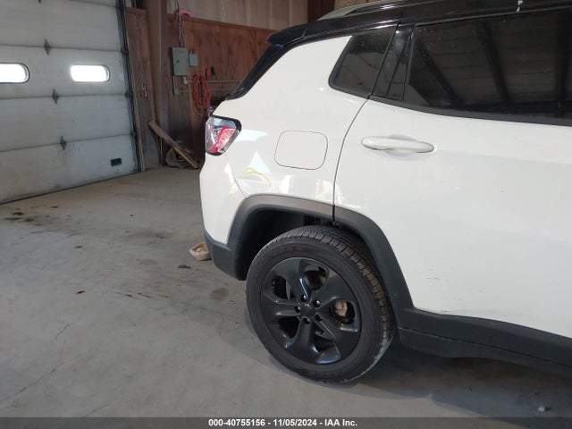 3C4NJCBB1JT460890 Jeep Compass Altitude Fwd
