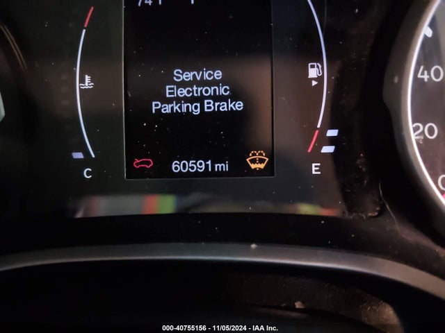 3C4NJCBB1JT460890 Jeep Compass Altitude Fwd
