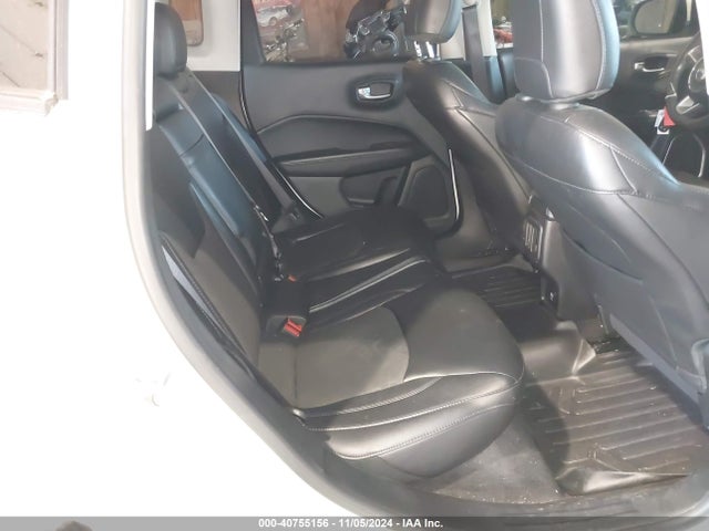 3C4NJCBB1JT460890 Jeep Compass Altitude Fwd