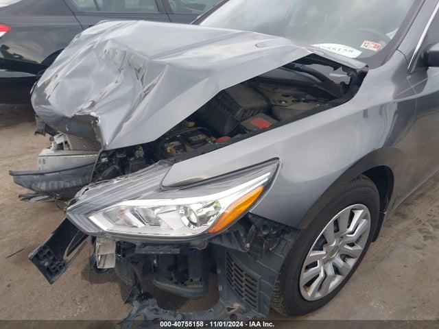 Nissan Altima 2.5 S 2017 1N4AL3AP8HC472682 Image 17