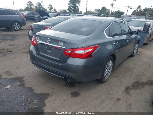 Nissan Altima 2.5 S 2017 1N4AL3AP8HC472682 Image 4