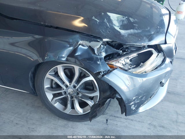 55SWF4JB5FU088486 Mercedes-Benz C 300 Luxury/sport