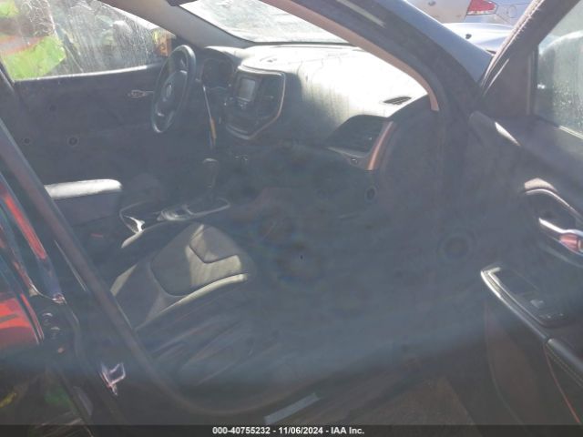 1C4PJLAB5EW247774 Jeep Cherokee Sport