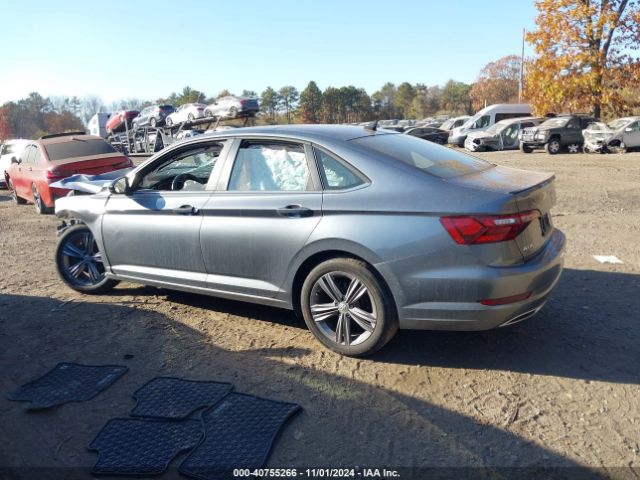 3VWN57BU8LM071977 Volkswagen Jetta 1.4t R-line/1.4t S