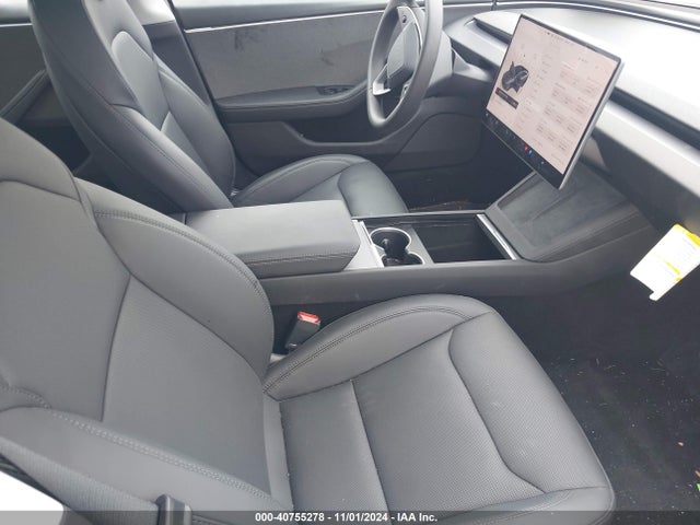 2024 TESLA MODEL 3 5YJ3E1EAXRF741387 Photo 4