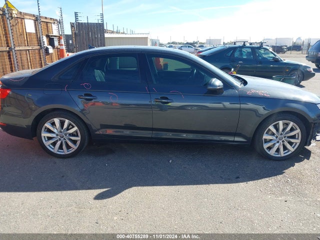 Audi A4 2.0t Premium 2017 WAUANAF46HN006340 Image 14