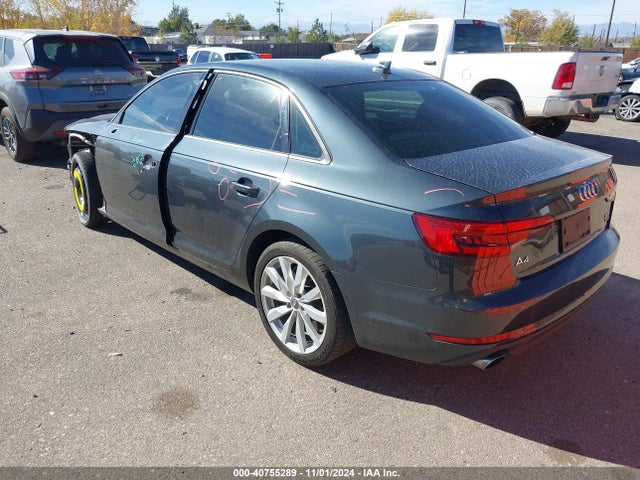 Audi A4 2.0t Premium 2017 WAUANAF46HN006340 Image 3