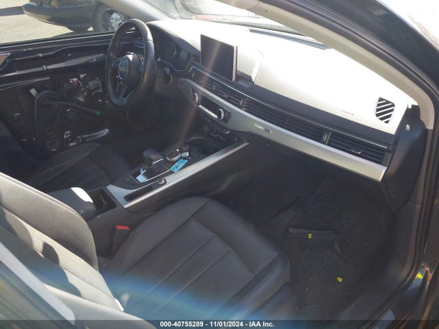 Audi A4 2.0t Premium 2017 WAUANAF46HN006340 Image 5