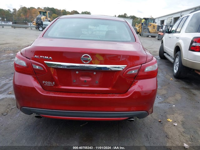 Nissan Altima 2.5 S 2018 1N4AL3AP8JC213647 Image 16