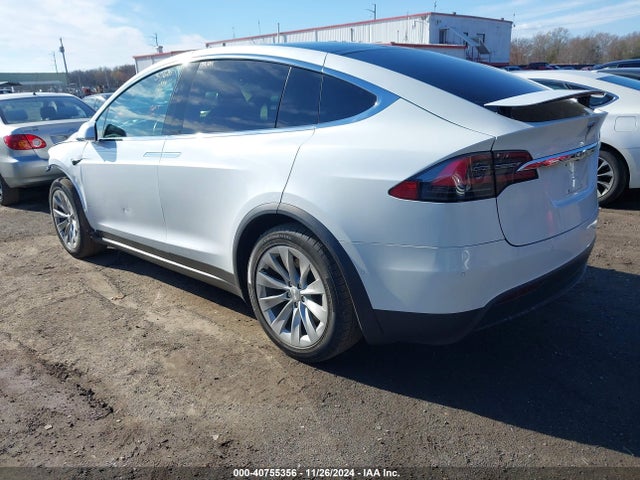 2020 TESLA MODEL X 5YJXCDE23LF248871 Photo 2