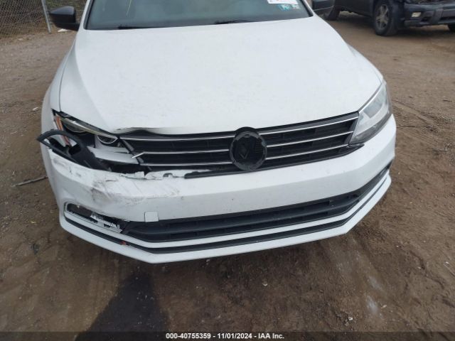 3VWD17AJXGM308845 Volkswagen Jetta 1.8t Sport