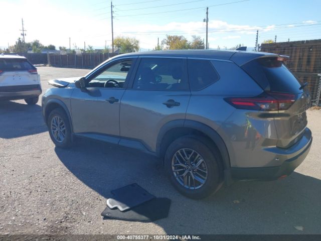 5N1BT3AB9RC685723 Nissan Rogue S Intelligent Awd