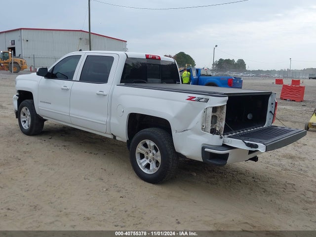Chevrolet Silverado 1500 2lt 2018 3GCUKREC5JG485946 Image 3