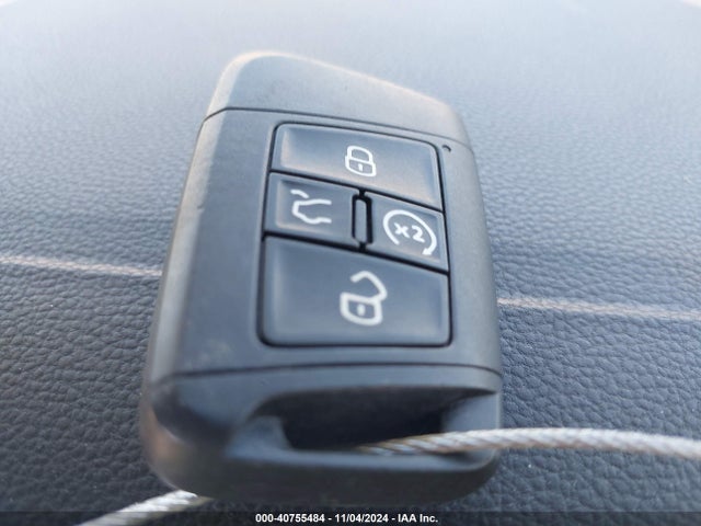 3VWE57BU7KM153973 Volkswagen Jetta 1.4t Sel