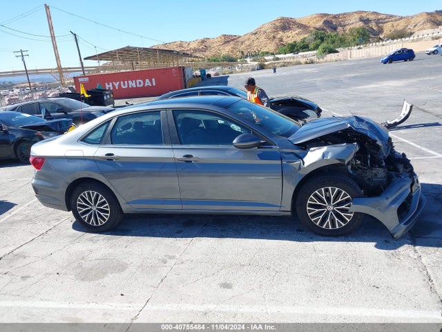 3VWE57BU7KM153973 Volkswagen Jetta 1.4t Sel