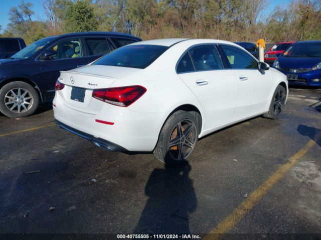 WDD3G4FB4KW025207 Mercedes-Benz A 220 4matic