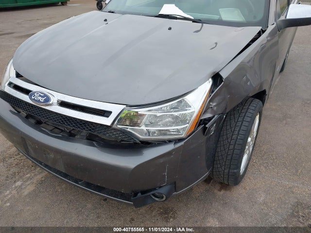 40755565 :رقم المزاد ، 1FAHP3HN4BW109826 vin ، 2011 Ford Focus Sel مزاد بيع