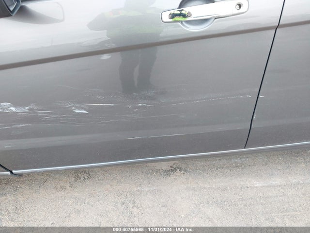 40755565 :رقم المزاد ، 1FAHP3HN4BW109826 vin ، 2011 Ford Focus Sel مزاد بيع