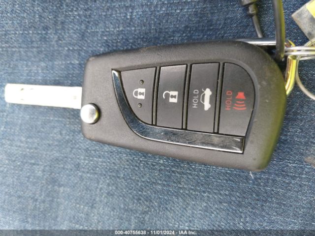 5YFB4MDE9PP047151 Toyota COROLLA LE