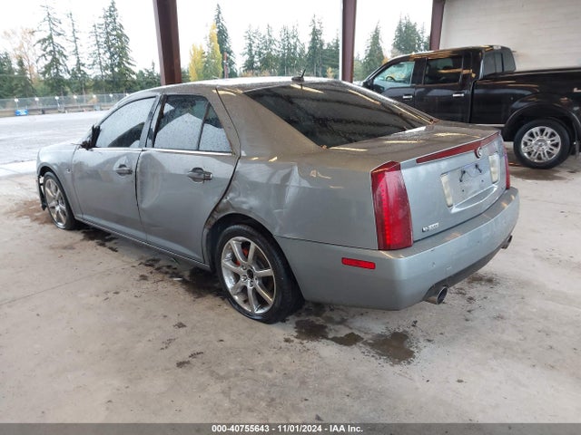 2005 CADILLAC STS 1G6DC67A150130440 Photo 2