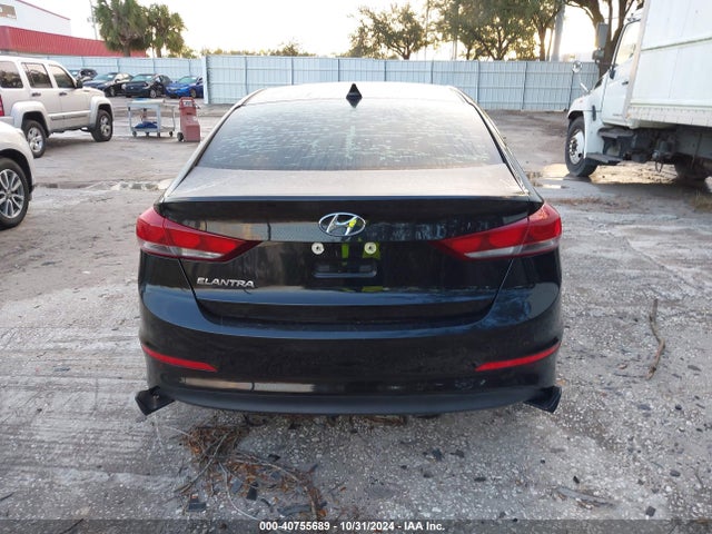 Hyundai Elantra Value Edition 2018 5NPD84LF7JH318462 Image 16