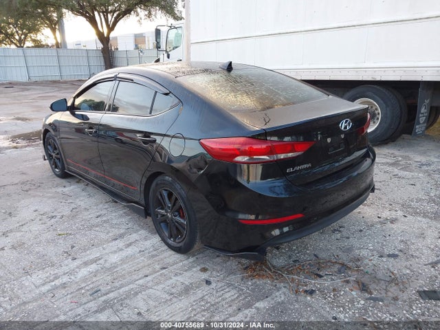 Hyundai Elantra Value Edition 2018 5NPD84LF7JH318462 Image 3