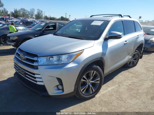 5TDZZRFHXKS300675 Toyota Highlander Le Plus