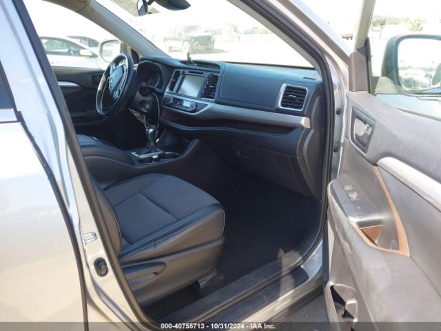 5TDZZRFHXKS300675 Toyota Highlander Le Plus