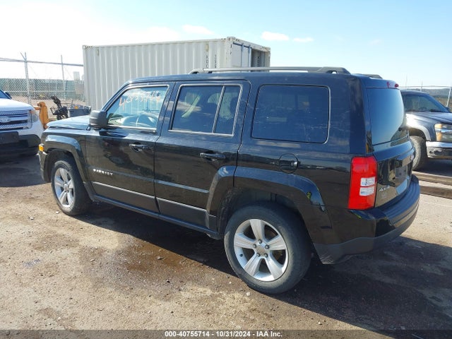 Jeep Patriot Latitude 2015 1C4NJRFB2FD417542 Image 3