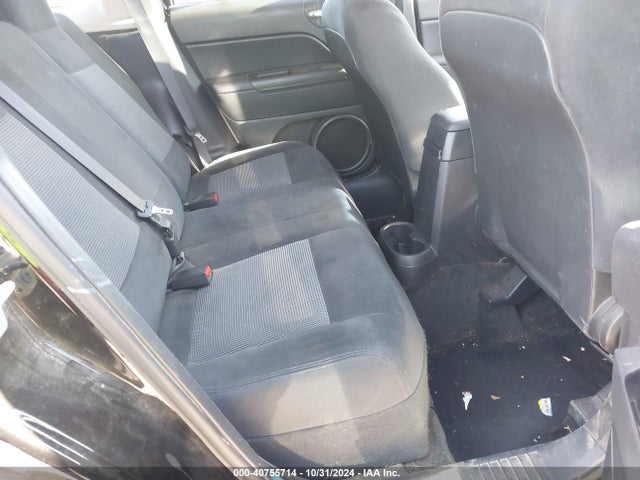 Jeep Patriot Latitude 2015 1C4NJRFB2FD417542 Image 8