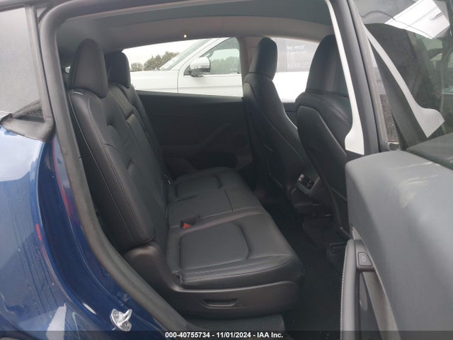 2024 TESLA MODEL Y 7SAYGAEE7RF102521 Photo 7