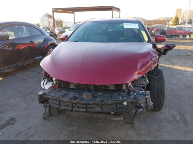 4T1BF1FK2HU680182 Toyota CAMRY SE