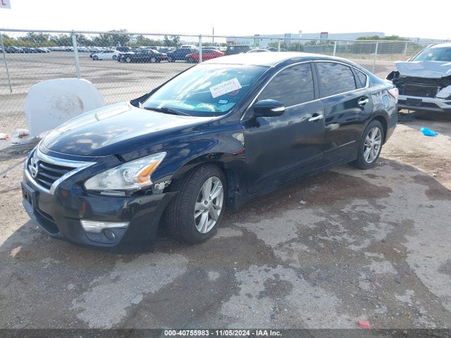 Nissan Altima 2.5 Sv 2015 1N4AL3AP8FC235042 Image 2