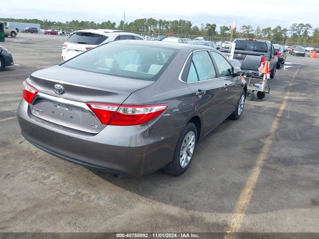 Toyota CAMRY LE 2017 4T1BF1FK9HU323839 Image 4