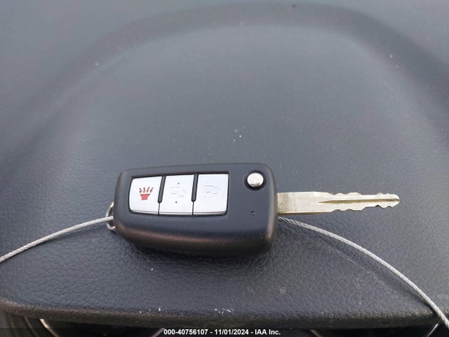 Nissan ROGUE S 2015 KNMAT2MV5FP502998 Image 11