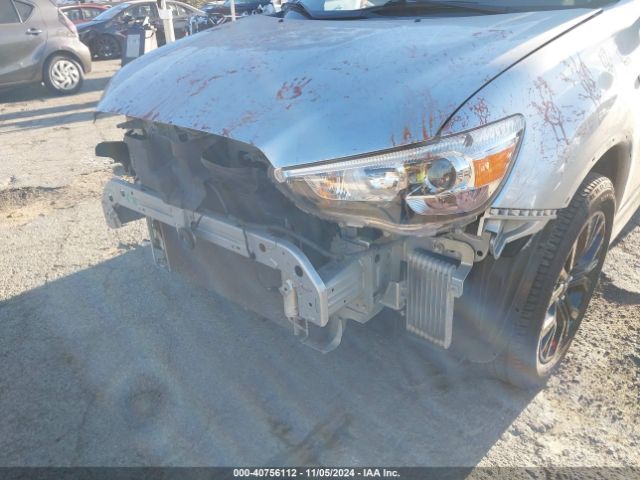 JA4AR3AU3JZ030890 Mitsubishi Outlander Sport 2.0 Le