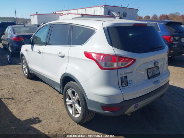 1FMCU0GX5GUC60185 Ford ESCAPE SE
