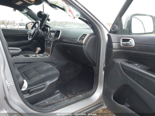 1C4RJFAG3GC377417 Jeep Grand Cherokee Laredo