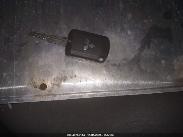 ML32A3HJ2JH004996 Mitsubishi MIRAGE ES