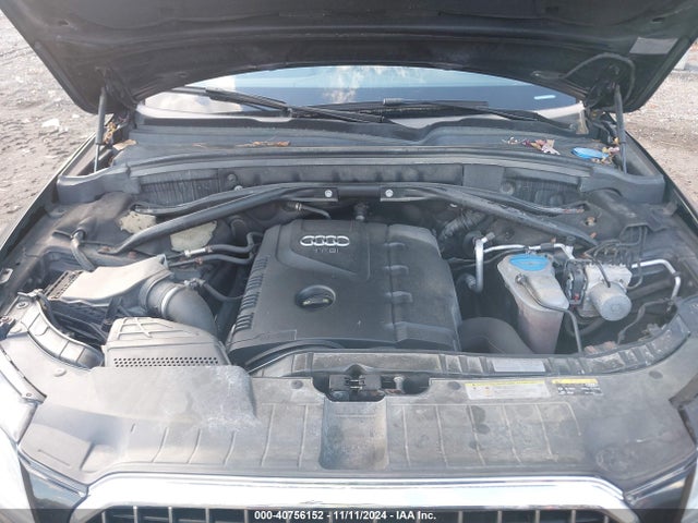 Audi Q5 2.0t Premium 2014 WA1LFAFP8EA026055 Image 10