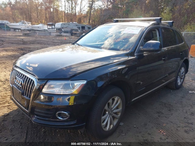 Audi Q5 2.0t Premium 2014 WA1LFAFP8EA026055 Image 2