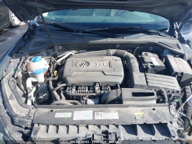 1VWAT7A37HC081390 Volkswagen Passat 1.8t S