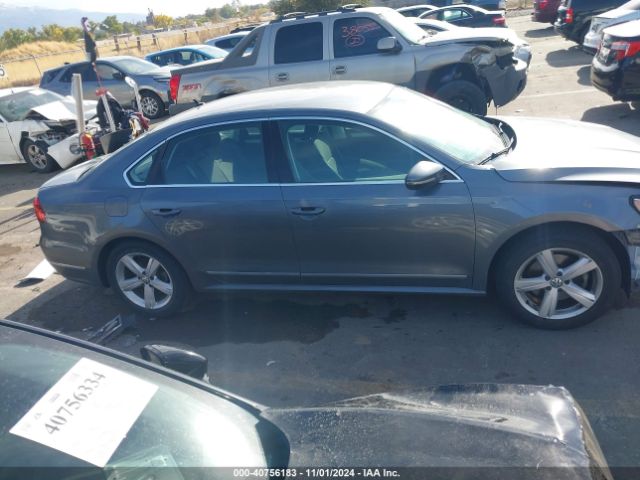 1VWAT7A37HC081390 Volkswagen Passat 1.8t S