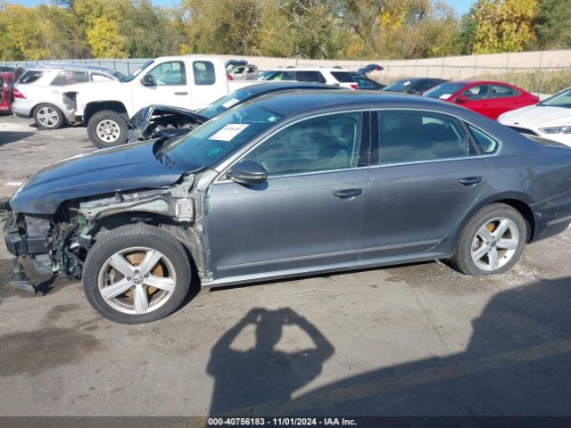 1VWAT7A37HC081390 Volkswagen Passat 1.8t S
