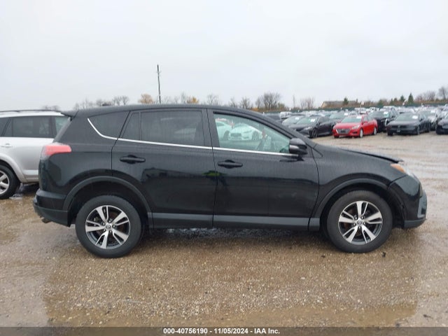 Toyota Rav4 Xle 2018 2T3RFREV3JW814588 Image 13