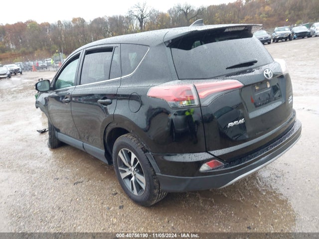 Toyota Rav4 Xle 2018 2T3RFREV3JW814588 Image 3