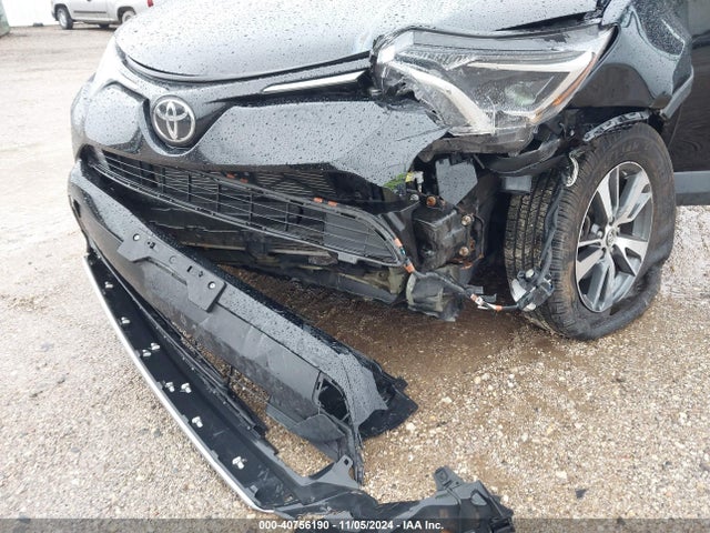 Toyota Rav4 Xle 2018 2T3RFREV3JW814588 Image 6