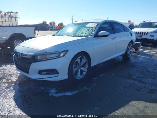 1HGCV2F95JA005725 Honda Accord Touring 2.0t