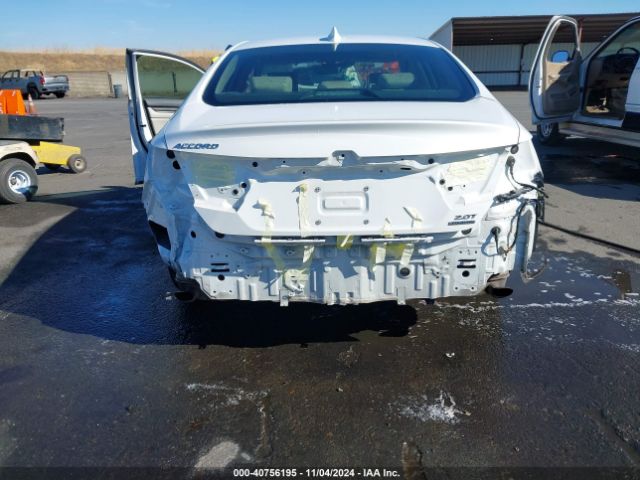 1HGCV2F95JA005725 Honda Accord Touring 2.0t
