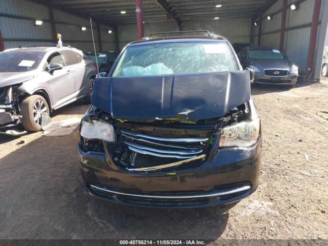 2C4RC1BG7ER438803 Chrysler Town & Country Touring